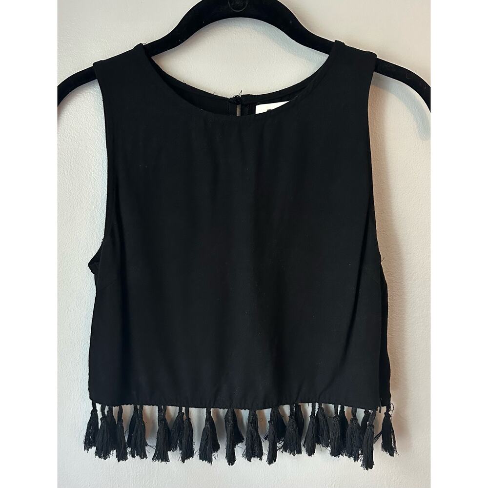 DO + BE Tassel Black Crop Top Size Small